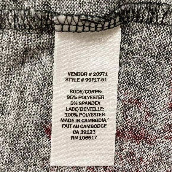 NORTHERN REFLECTIONS Red grey black floral sweater w/ lace trim MEDIUM LARGE XL - Picture 14 of 16